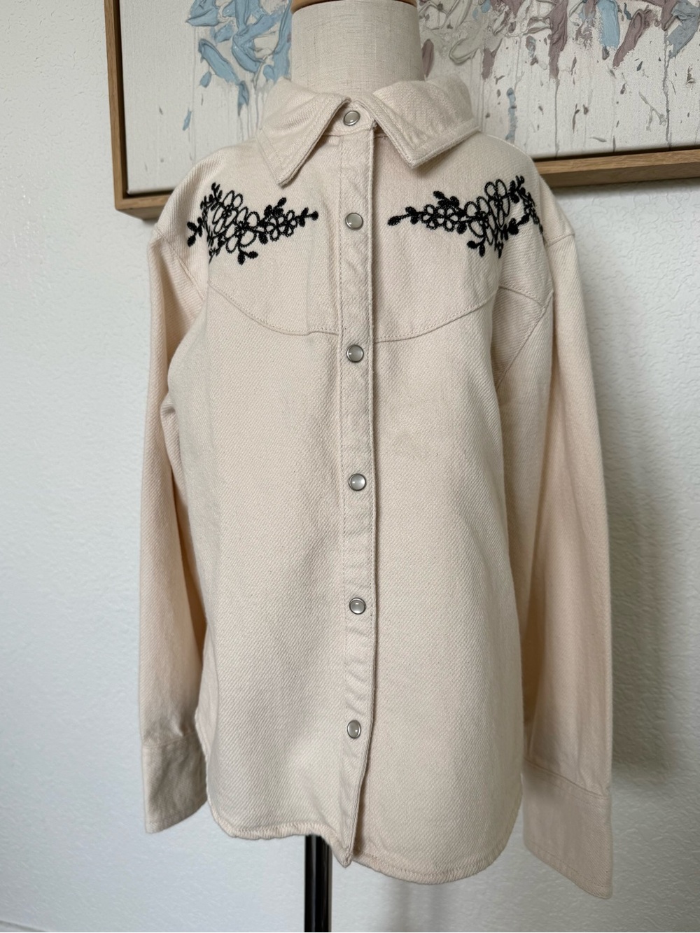 NWT Zara Cream Cotton Flannel Western Pearl Snap Shirt with Floral Embroidery